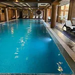 Pirin Golf Villa