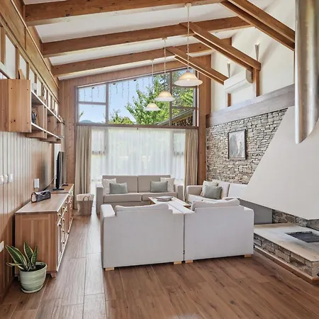 Pirin Golf Villa