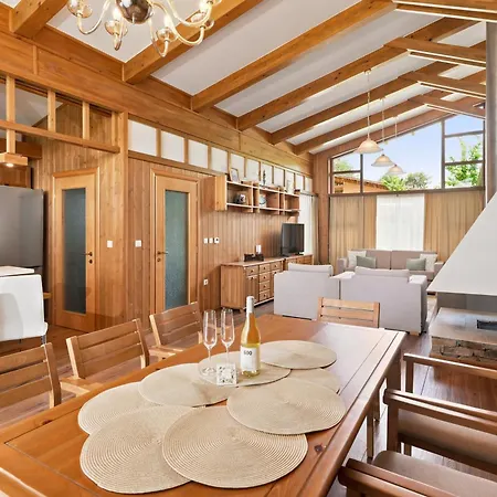 Pirin Golf Villa